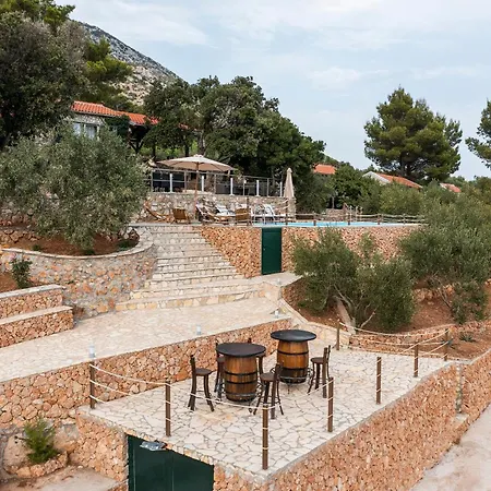 Villa Skaramuca Village Luxury *
